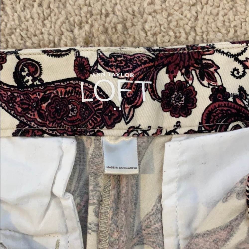 LOFT Original Fit Patterned Shorts - Picture 4 of 4